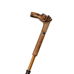 Handgefertigter, profilierter Griff