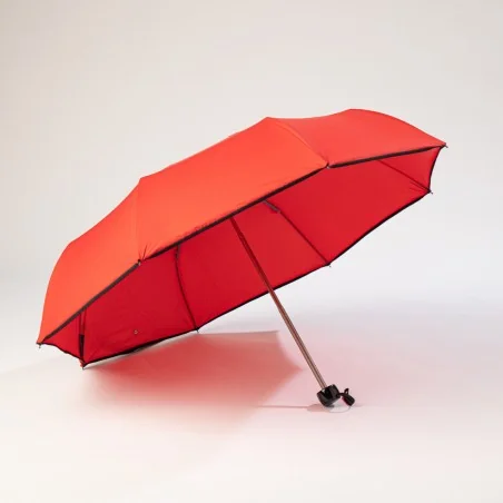Mini parapluie rouge ouvert de face