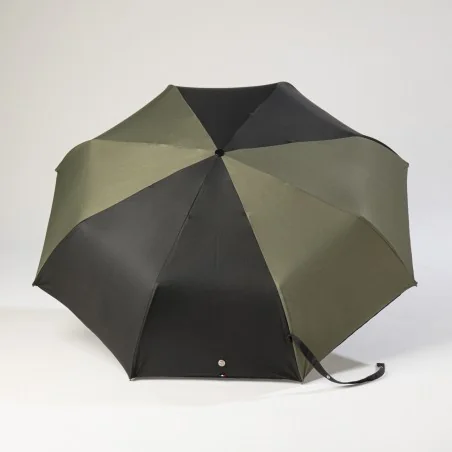 mini parapluie noir et kaki ouvert