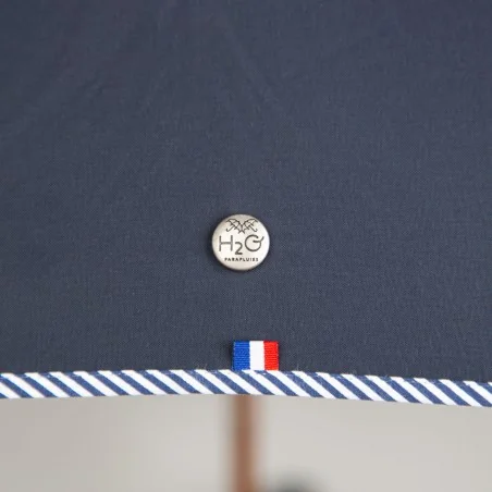 Mini-Regenschirm blau Welle Detail
