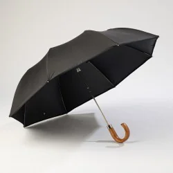 Parapluie pliant noir ouvert de face