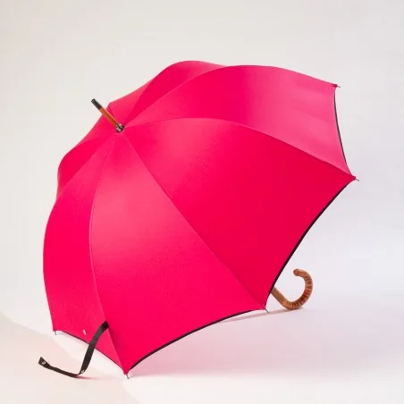 Rosa Stockschirm, seitlich zu öffnen