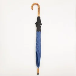 Grand parapluie bleu de France, fermé