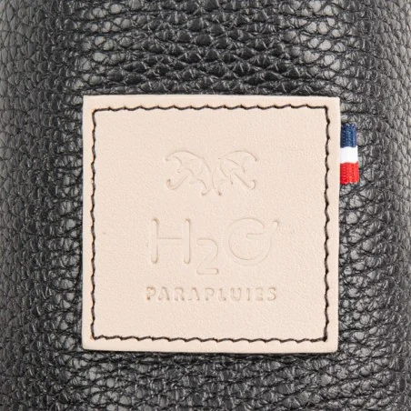 Logo H2o Regenschirme auf der Lederscheide Schwarz und Taupe