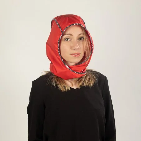 Regenkapuze rot schräg...