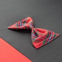 Black and red walking umbrella with Scottish knots, knot
