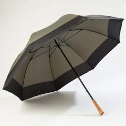Parapluie de golf kaki ouvert de face