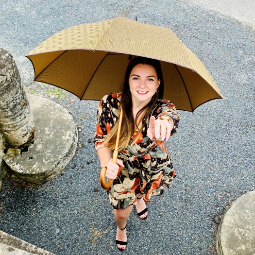 LES PARAPLUIE FRANCAIS, UN ÉLÉMENT INCONTOURNABLE DANS LA MODE