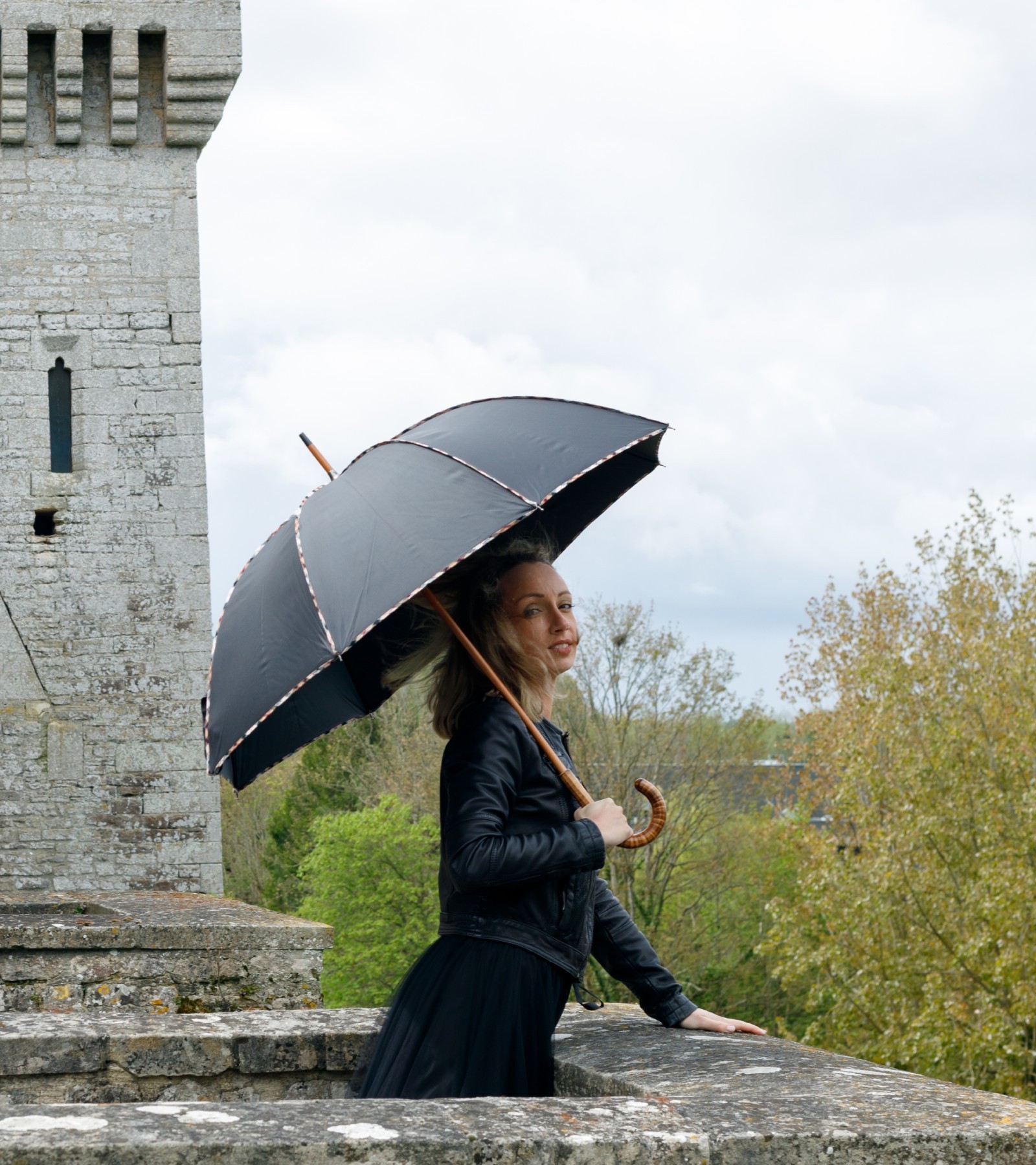 L'artisanat parapluie français vous accueille dans sa boutique / atelier
